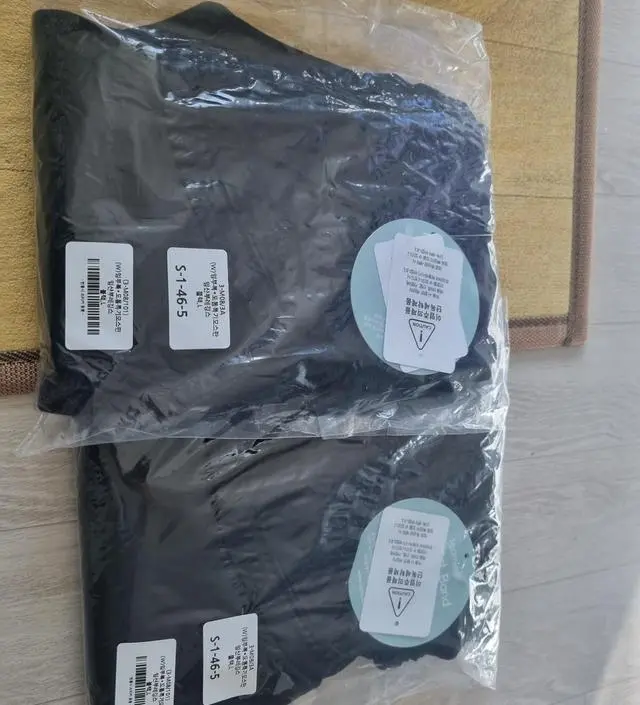 키174 아직 16주이지만 쌍둥이라 배가많이 나올듯해서 라지했어요
