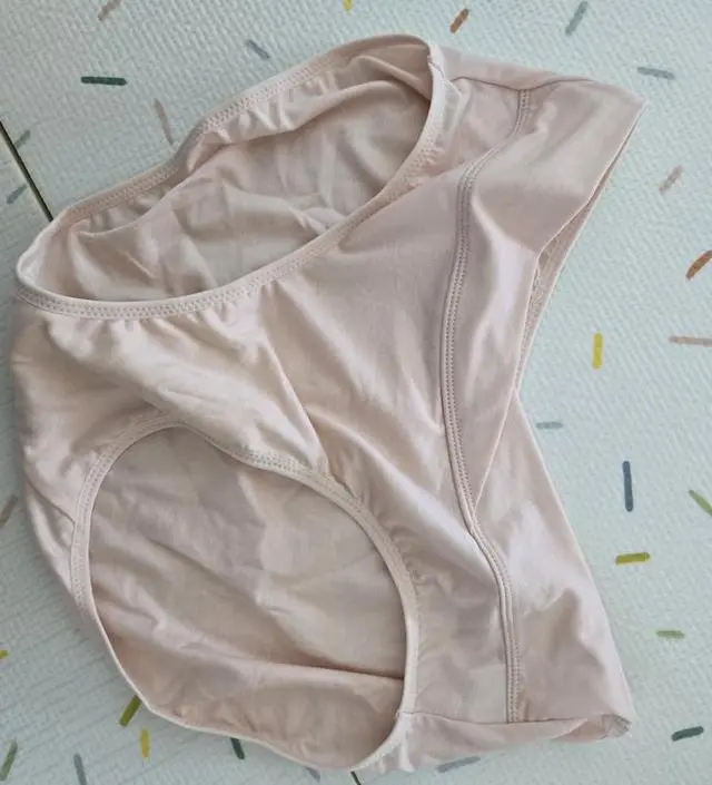 사이즈도 잘맞고 돌돌말리지도 않아서 좋네요