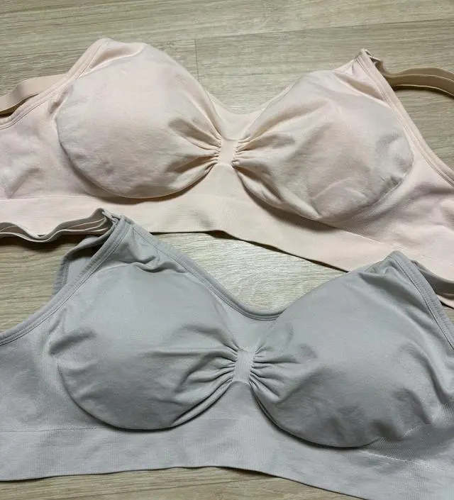 베이지색 구매했었는데 너무 편해서 여러개 더 주문했어요! 가슴이 큰 편이엿는데 임신
