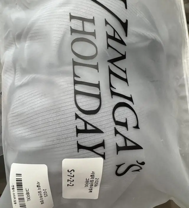 좋아요 사이즈도 넉넉하고 맘에듭니다~ 잘입을게요!