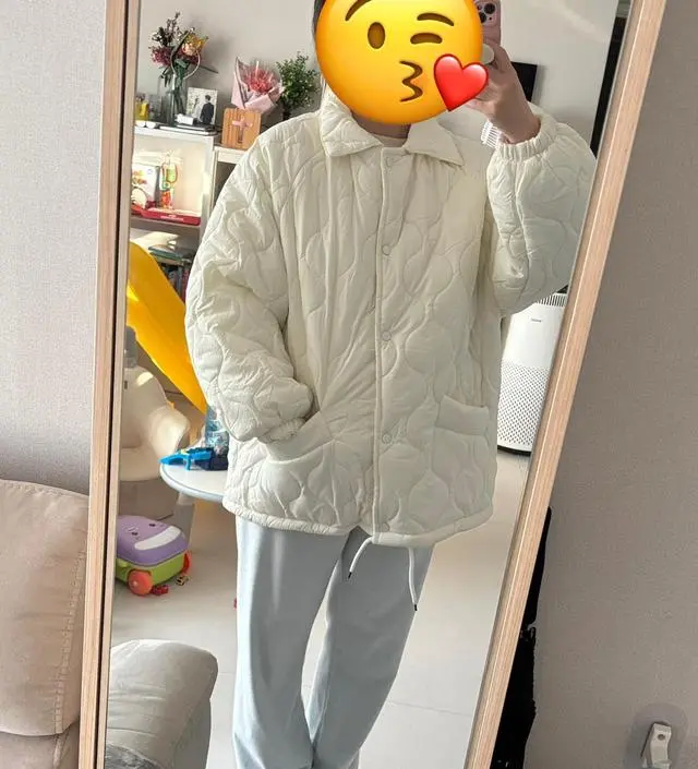 우와 진짜 귀엽고 맘에 쏙 들어요..!! 다른 색도 살까봐요 ㅎ 한겨울엔 춥고 2월3월 만