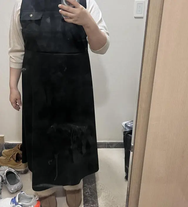 생각보다 소재도 좋고 편해요~~! 결혼식 가야하는데 배도편하고 예뻐요^^ 제 키가 직아