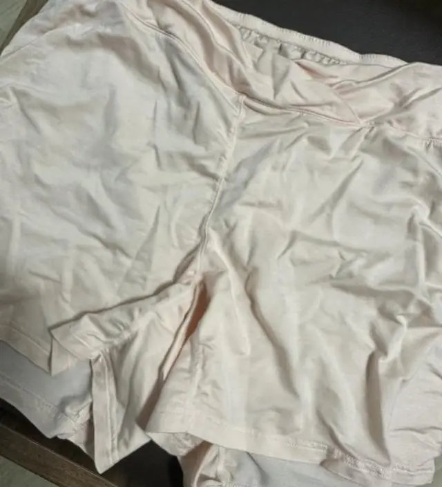 원래도 집에서 트렁크입었었는데 배가나와 불편해져서 사봤어요 
