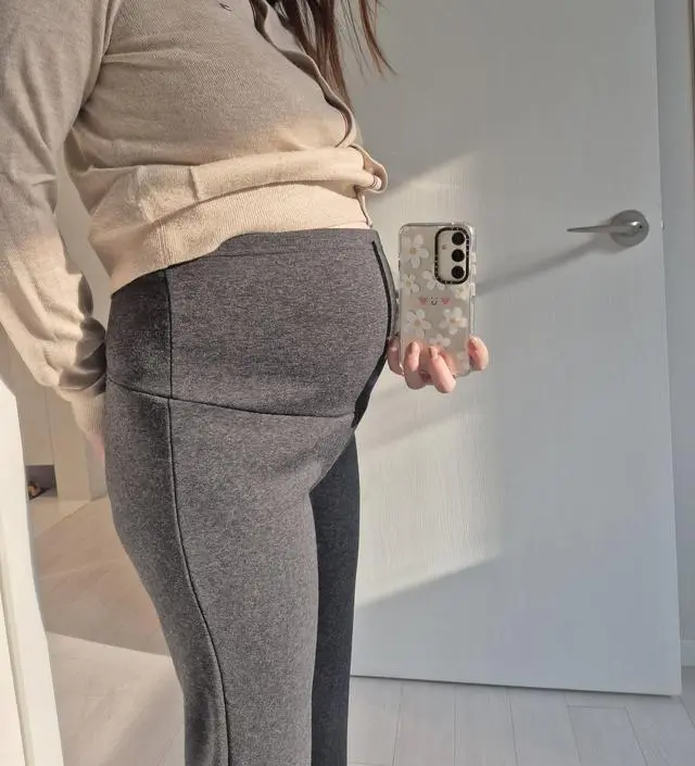 30주인데 껴요..다른 바지는 잘 늘어나는데
