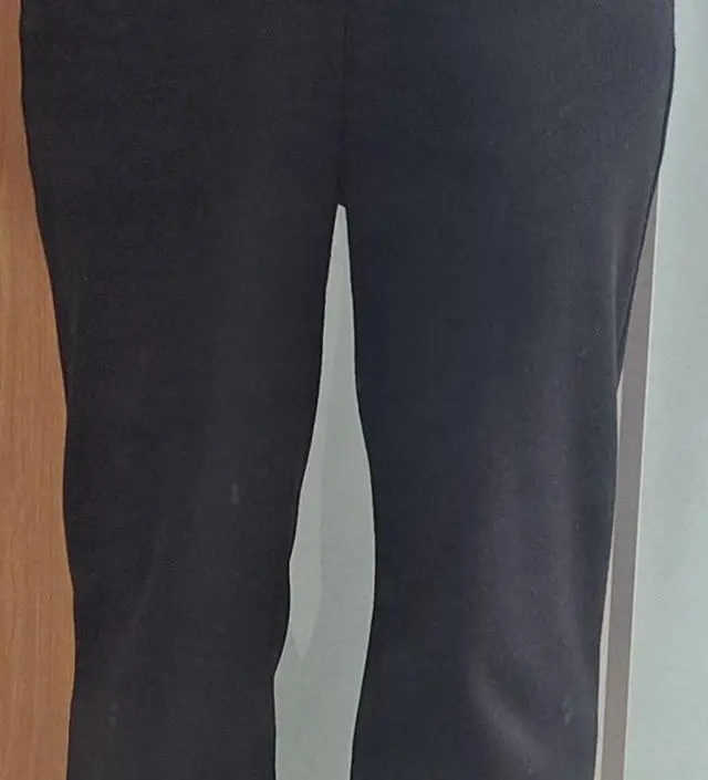 임부복은 절대 안입을꺼라고 외쳤는데 배가 나오니 고무줄 바지도 불편해서 임부복 바지