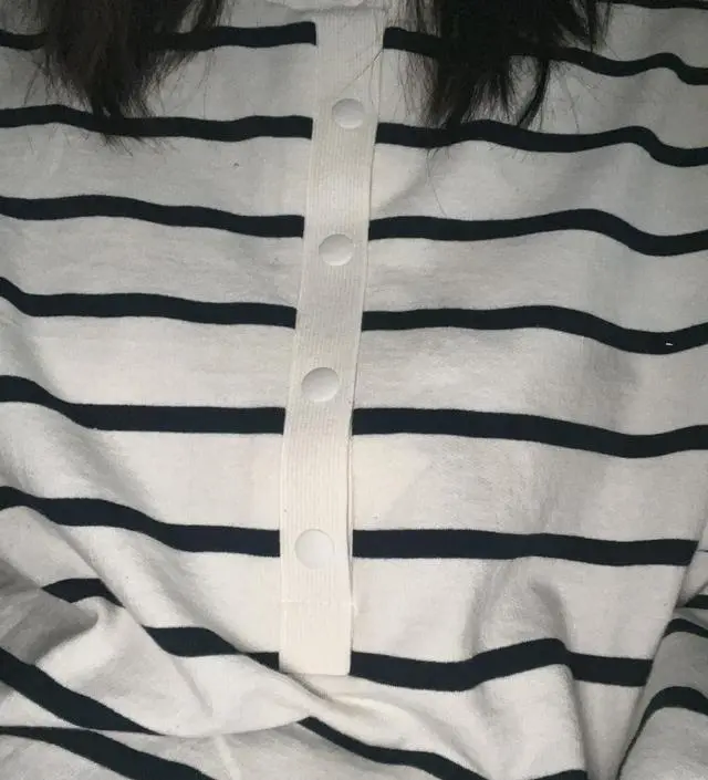 소임에서 수유복 또 사게 되네요.. 겨울에 집 안에서 입을 수유복 찾았는데 디자인도 괜