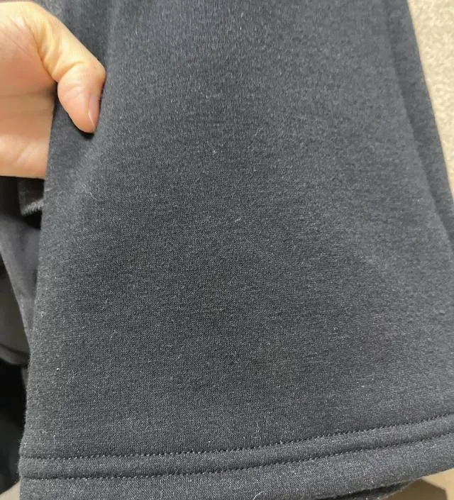 세일하길래 사봤는데 너무 따시고 편해용. 요새 제 교복입니당. 역시 임부복은 임부복 