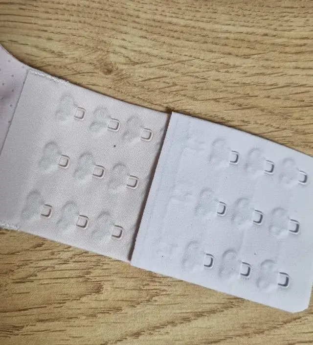 저는 현재 35주차 만삭입니다. 집에서 줄자로 쟀을 때 D컵이라 XL를 주문했다가 흉통이