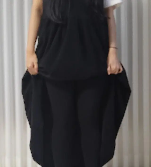 배가 점점 나오는거 같아서 임부복 레깅스 구매했습니다
