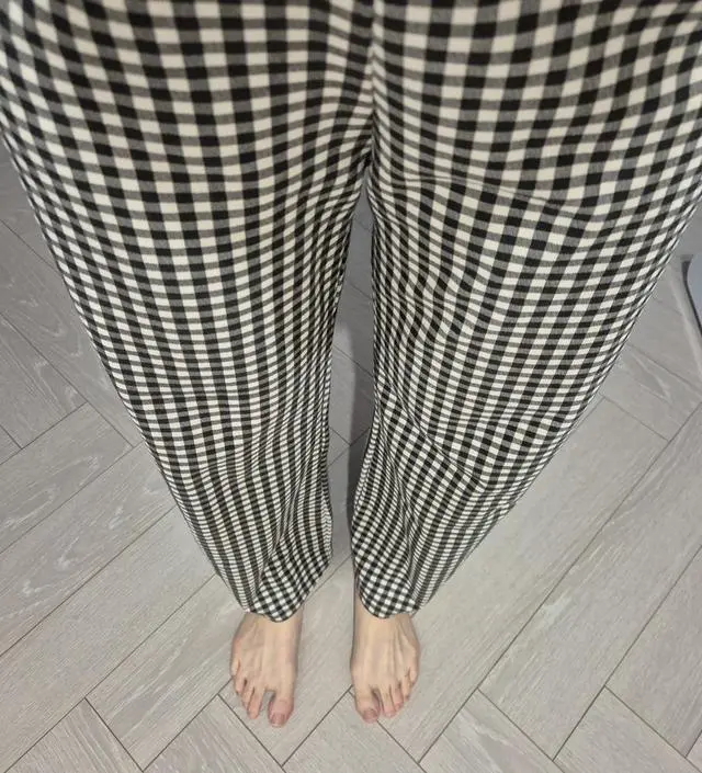 너무 편해요!! 진짜 배 조금씩 나오기 시작해서 사이즈 크게 입던 잠옷 바지도 안 맞았