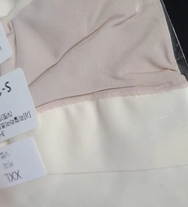 네이버페이에서 작성된 후기입니다.
