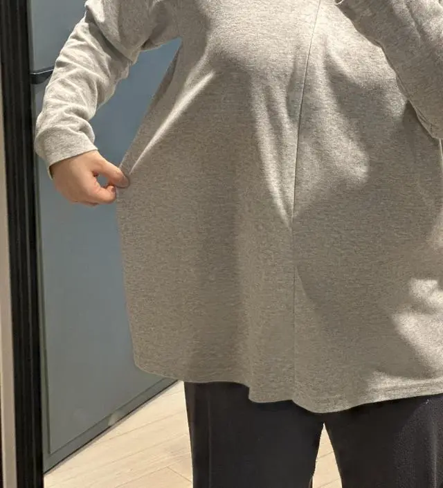수유복 첨으로 성공했어요! 긴팔인데 답답하지 않고 부드러워요ㅠㅜㅜㅜ 단추식은 번거