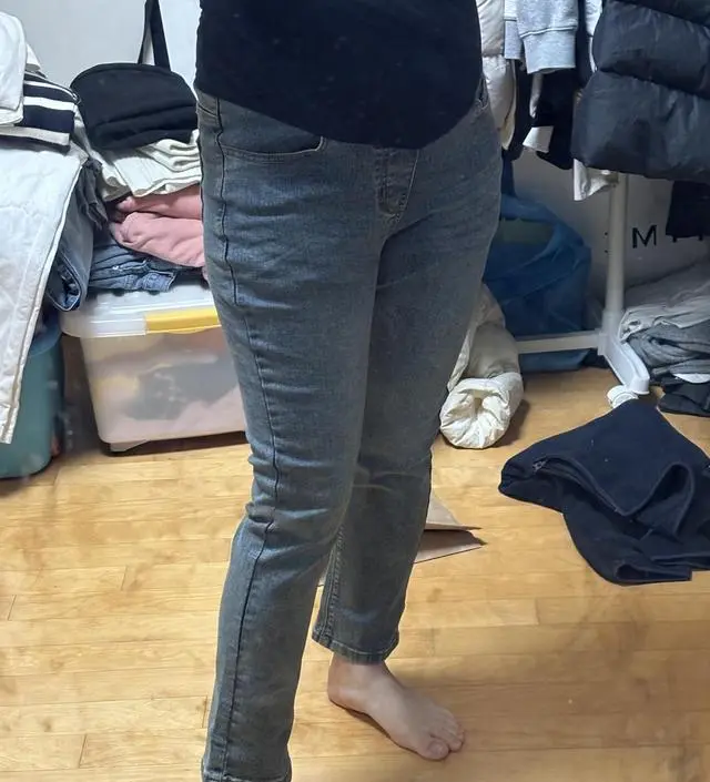 158에 60인데 이런바지는 딱맞게 입고싶어서
