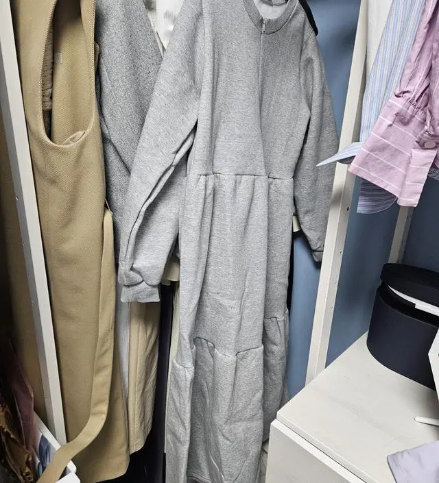 부해 보이지도 않고 따뜻하고 너무 편해요. 진작 사입을걸 그랬다라는 생각이 들 정도에