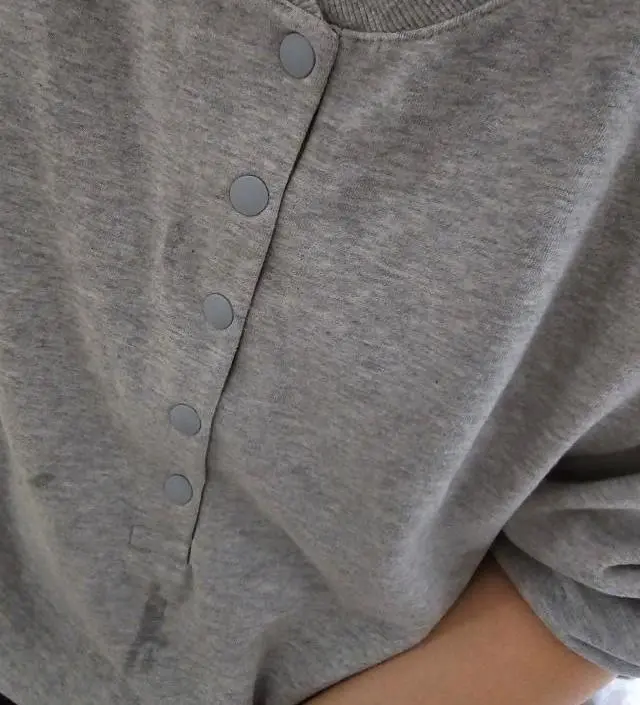 네이버페이에서 작성된 후기입니다.
