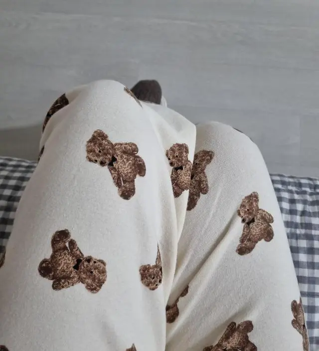 세탁하고 입어서 그런걸까요 22주이고 다니나 팔에 살이 붙진않았는데 타이트하고 조금