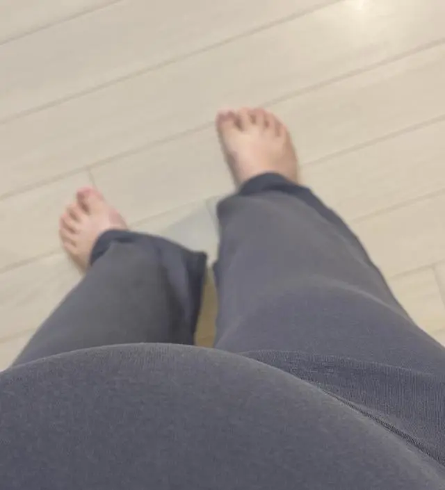 블랙 먼저 구매해보고 너무 좋아서 다른색상 추가구매 했어요!! 기장도 맘에들고 너무 