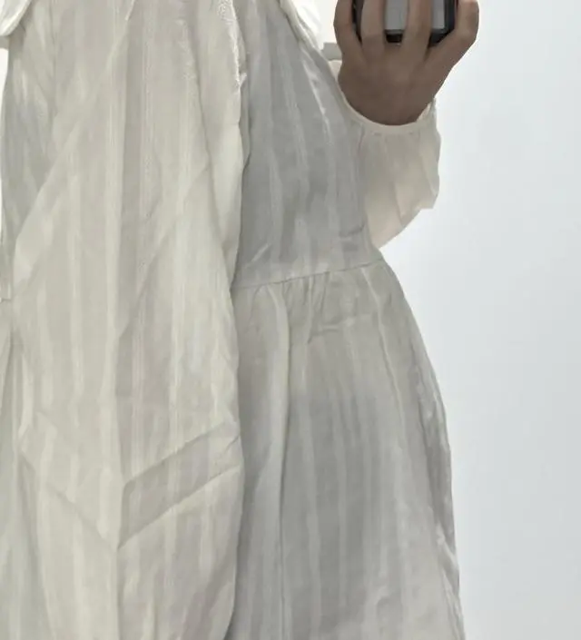 가디건이랑 같이 입으니 포인트되고 너무좋네요
