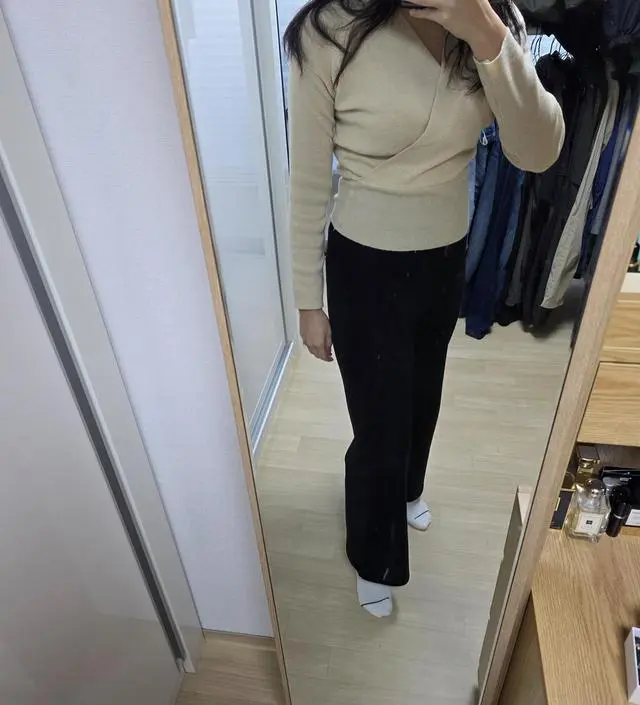 바지 넘나 만족스러워요 배도 엄청 편하고 좋습니당