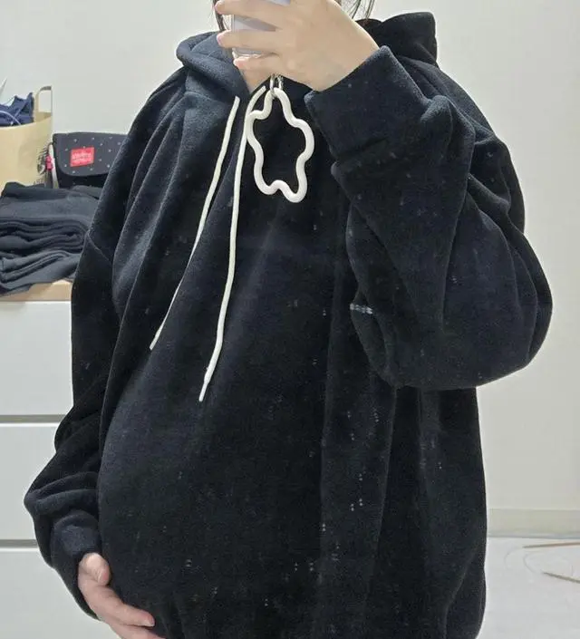 만삭 임산부에요. 모든 옷이 다 불편해져서 편한 옷을 찾던 중에 출산 하고도 입을수 있