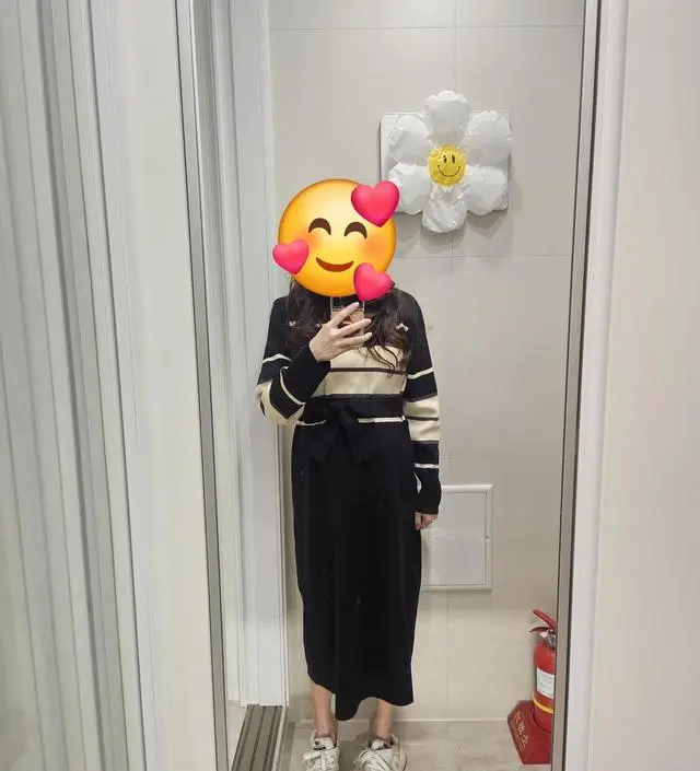 니트원피스같은 스타일 벨트로 조절할수  있어 참 좋으네요.
