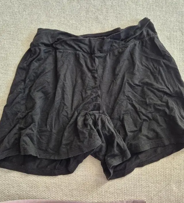 최고에요 밤에 잘 때 원래도 트렁크 입었는데 밴딩 압박이 심해서 힘들었거든요 이걸로