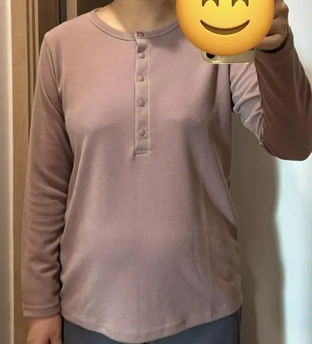 출산 후 모유수유 하게되어서 구매했습니다. 잘 맞고 편하게 입을 수 있을 것 같긴 한데