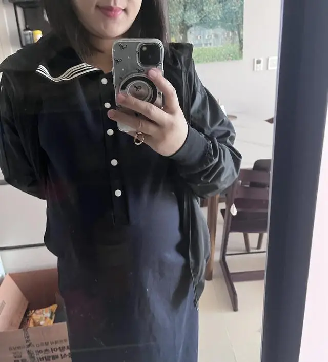 39살인데 왤케 귀여워지는 거죠? ㅎㅎ 출산하고 수유하려고 샀는데 잘입을 것 같습니다