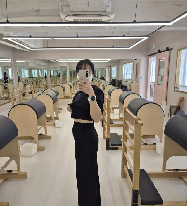 157cm 50kg (골반이 조금 있는 편) 11주차에 M 주문했는데 엉덩이랑 골반이 작게 나왔는