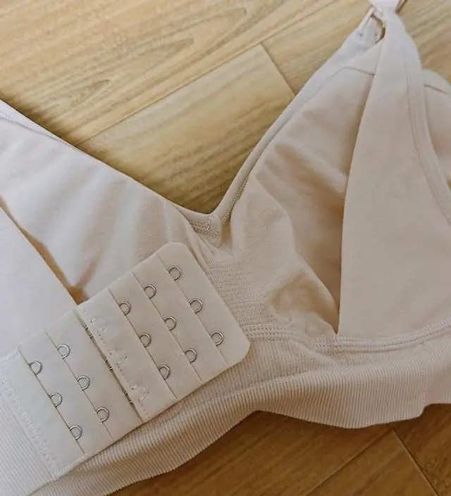 면이 정말 부드럽네요. 넉넉하게 입고 싶어서 XL 했는데 연장고리도 있으니 L 해도 됐을