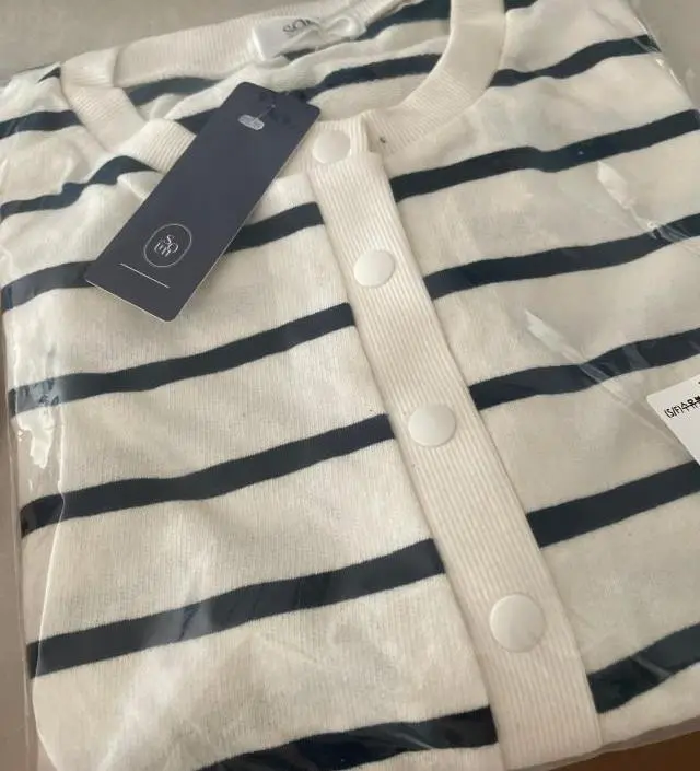 네이버페이에서 작성된 후기입니다.
