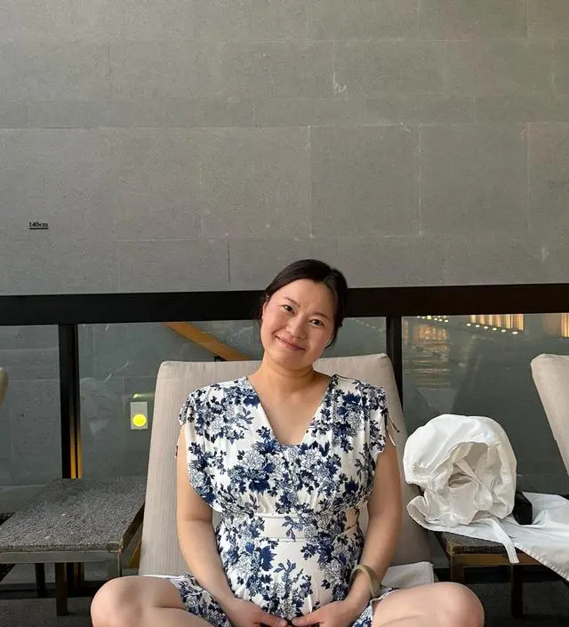 예뻐요~~ 쌍둥이라 배가 큰데 커버되서 예쁘게 입었어요 ㅎㅎ 