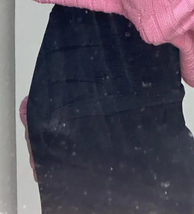 아직 주수가 어려서 계속 흘러내리긴한데 배가 조금 더 부르면 좋을것같아요~ 길이도 딱