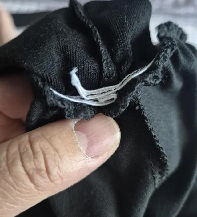 천 재질은 좋습니다
