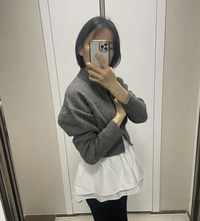 ~ 19주차라 배가 톡 튀어나왔는데 배 불뚝 티안나고 넘넘 귀여워요 ! 봄에 잘 입을수 있