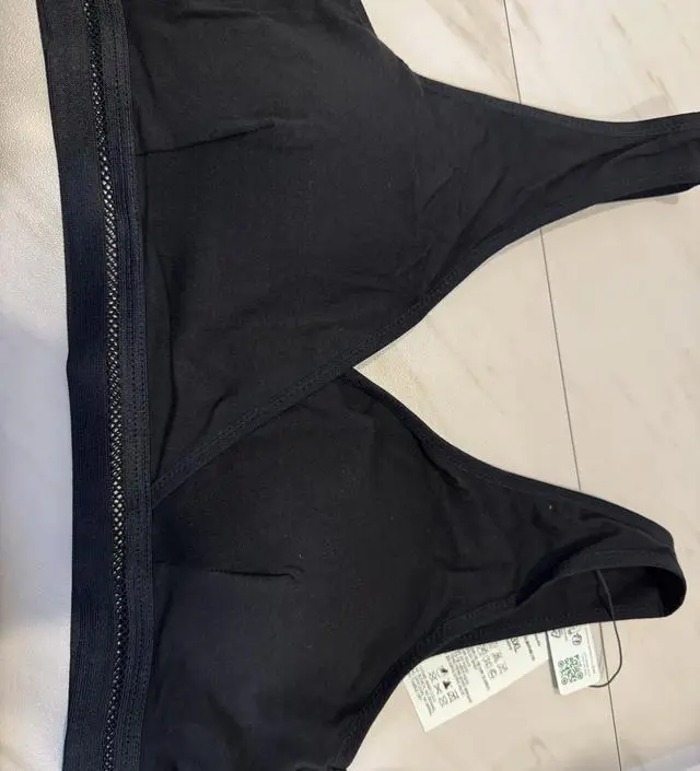 원래 90c 95c 브라마다 조금씩 다르게 입는데요 가슴이 많이 커지고 숨쉬기가 힘들어서