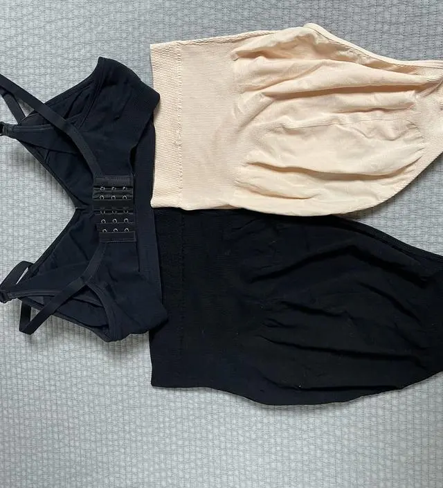 6개월쯤 지나가니 배가나오기시작해서 필요성을느끼고 구매했습니다ㅜㅎㅎ 당근에서 워