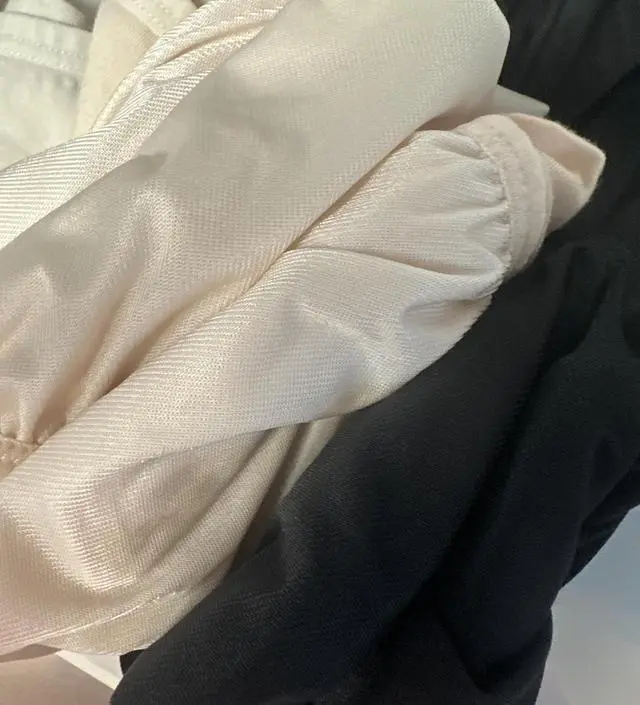 소임팬티 유명해서 사봤는데 사이즈도 좋고 재질도 좋아요. 추천합니다. 속옷이라 착용