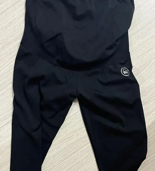 네이버페이에서 작성된 후기입니다.
