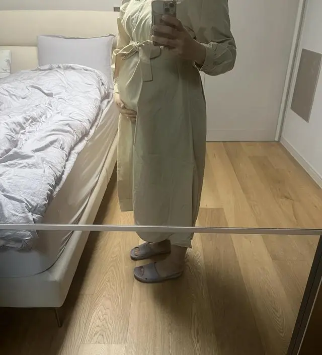 길이감도 좋구 색깔두 너무 예뻐요 봄이라 밝은색을 선택했는데 잘고른거 같아요 결혼식