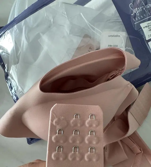 출산 2일 남기고 급하게 주문했는데 하루만에 바로 받았어요 ! 배송은 정말 빨라서 좋았