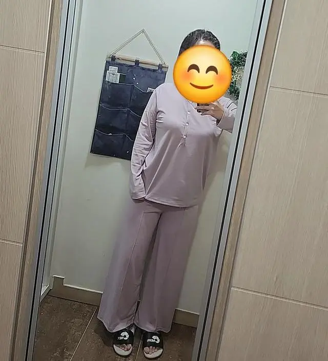 출산하고 회색 구매해서 기존에 잘 입고 있었는데
