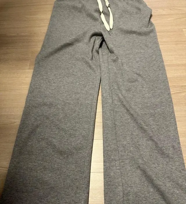 네이버페이에서 작성된 후기입니다.
