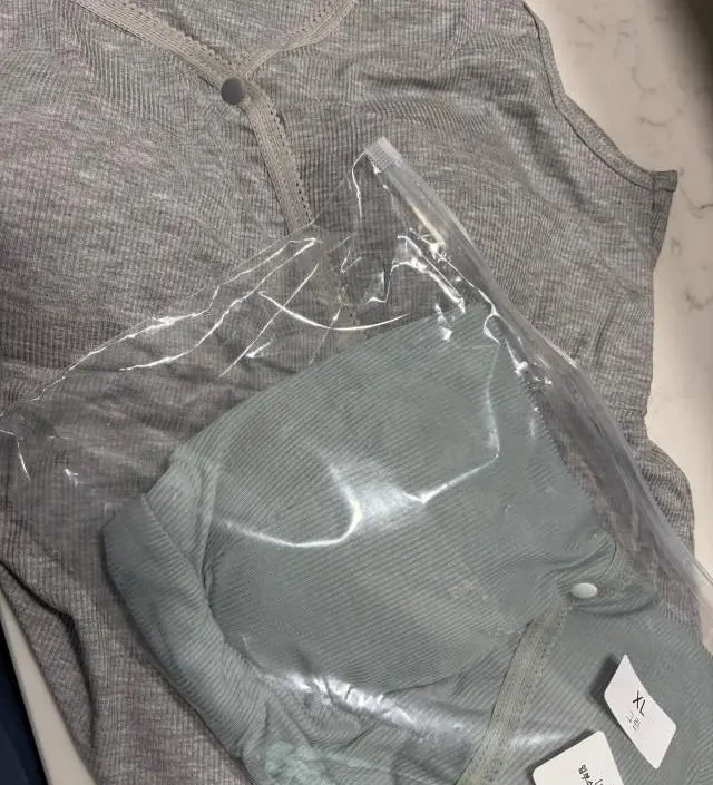 네이버페이에서 작성된 후기입니다.
