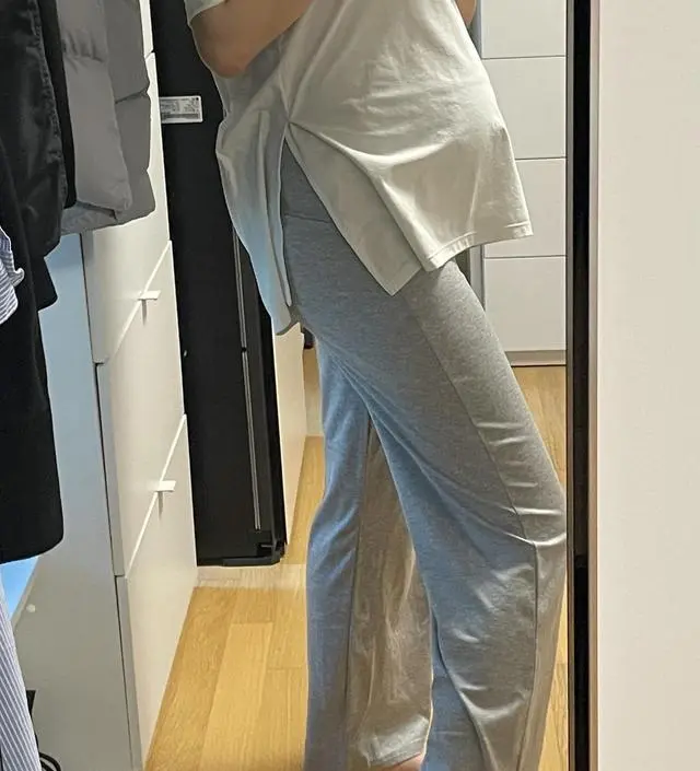 24주, 168에 8키로가 쪄버려서 64키로입니다. 체형은 허리가 짧고 엉디, 골반이 있고 팔