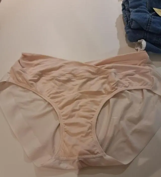 네이버페이에서 작성된 후기입니다.
