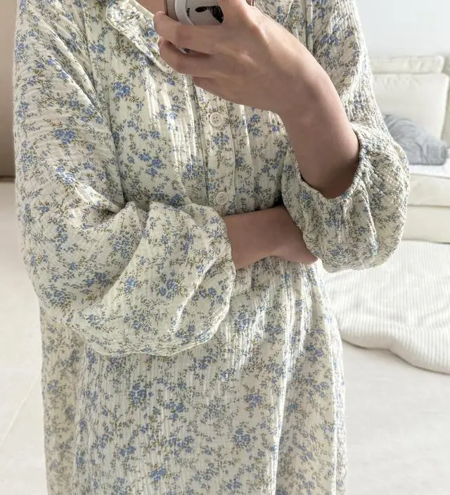 집에서도 예쁘게 입고 육아하고 싶었는데 홈웨어로도 딱이고 잠옷으로도 좋아요 피부 예