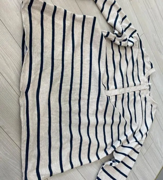 네이버페이에서 작성된 후기입니다.
