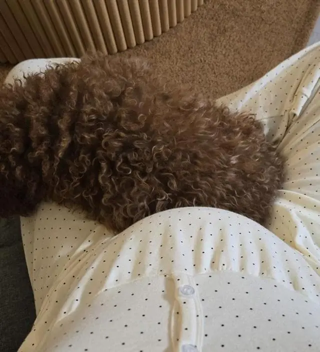 편안하고 너무좋아요! 복대형이라서 더 좋네요 ㅜㅜ 최애잠옷이에요💛 무늬가 더 다양하