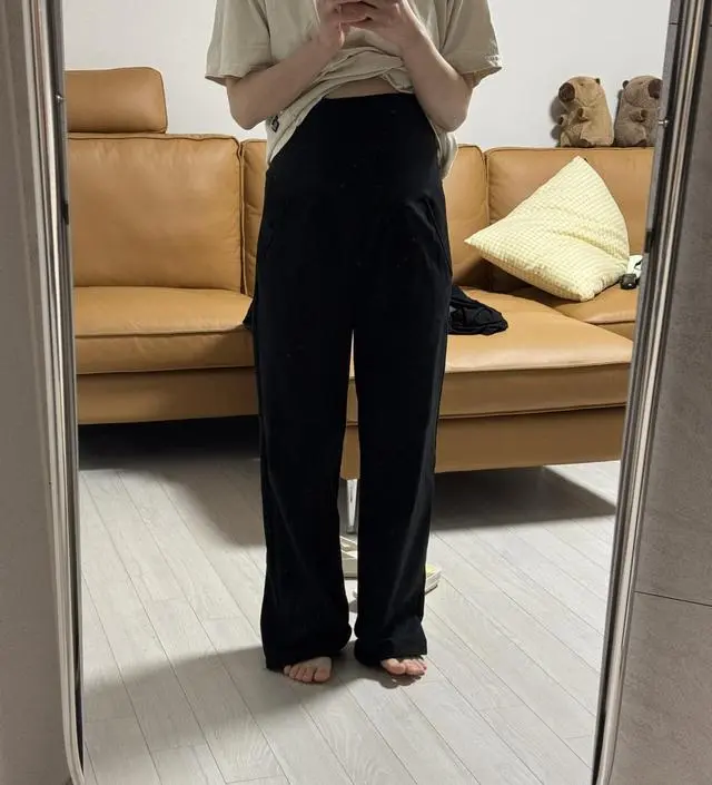 키 162 좀 길어서 수선하고 입으려구요 원단 톡톡하고 편하고 좋아요~!!